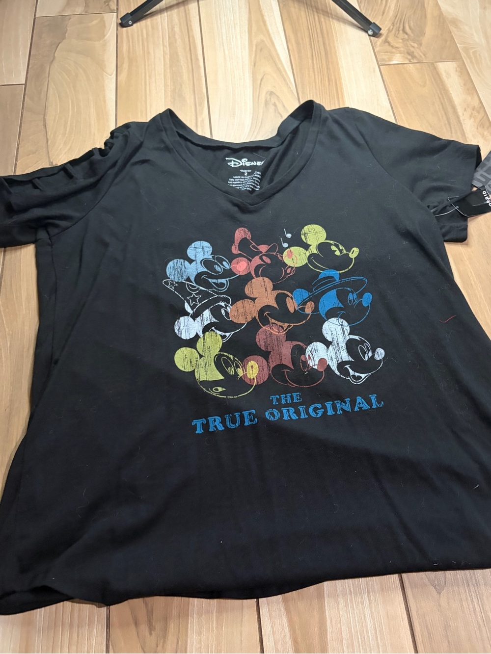 Torrid 2x NWT Disney Tee with Multicolor Mickey Cluster Graphic with cut outs